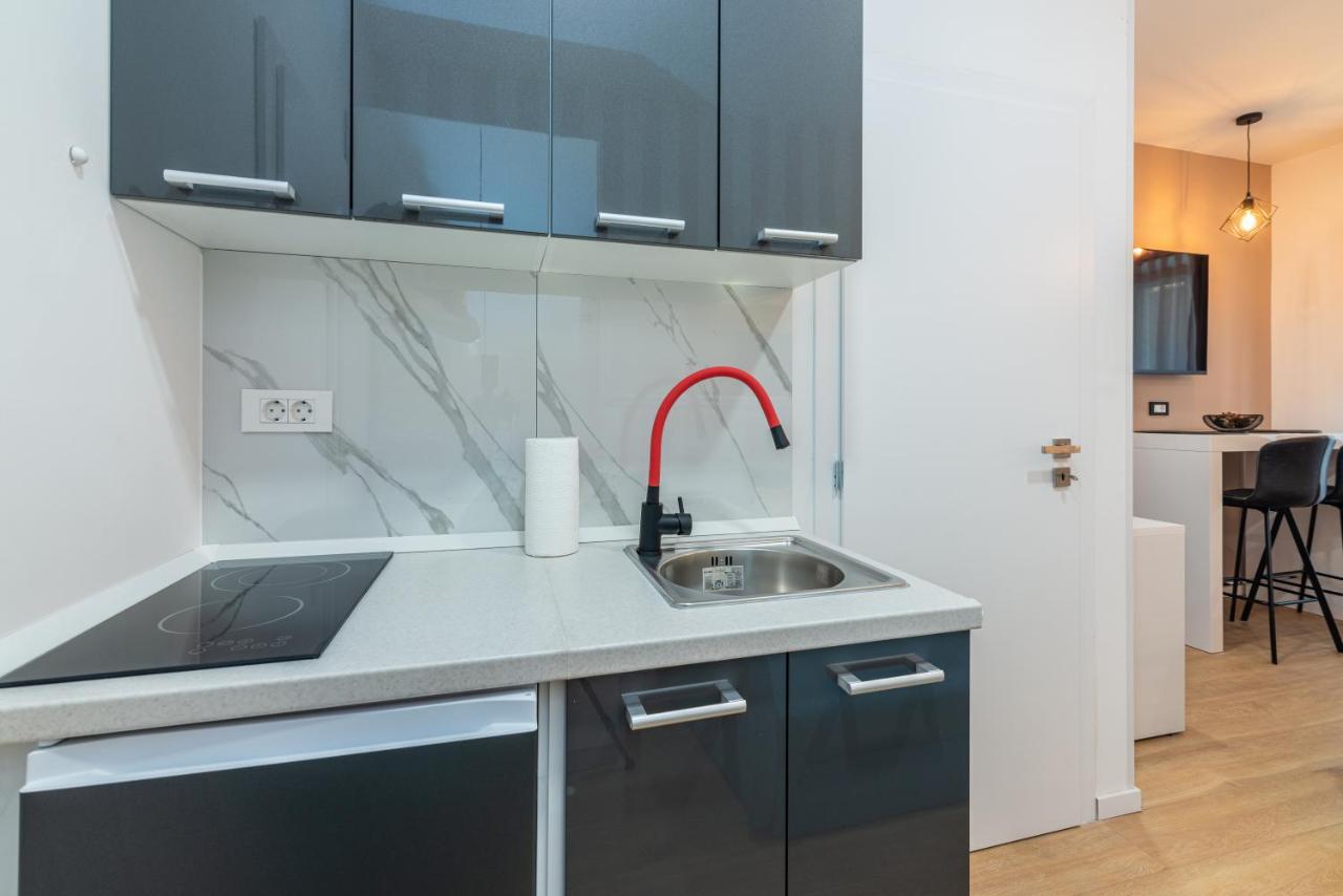 Apartments & Rooms Six Rijeka Luaran gambar