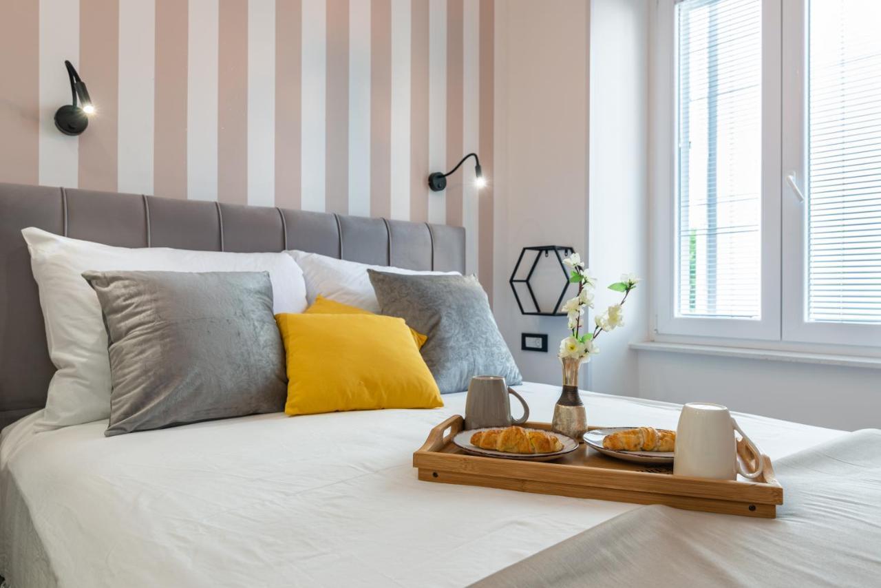 Apartments & Rooms Six Rijeka Luaran gambar